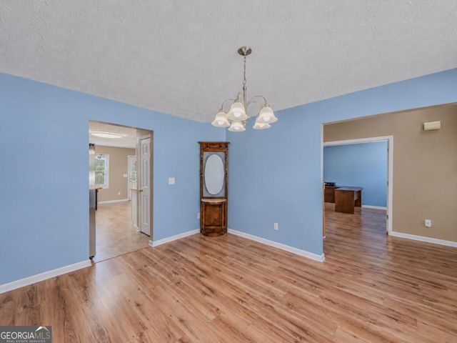 1205 Mystic Drive, Loganville, GA 30052