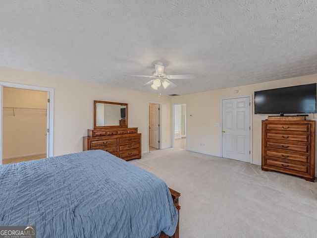 1205 Mystic Drive, Loganville, GA 30052