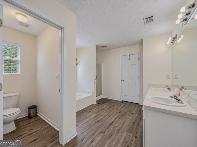 1205 Mystic Drive, Loganville, GA 30052