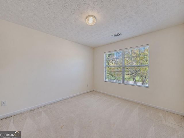 1205 Mystic Drive, Loganville, GA 30052