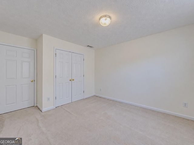 1205 Mystic Drive, Loganville, GA 30052