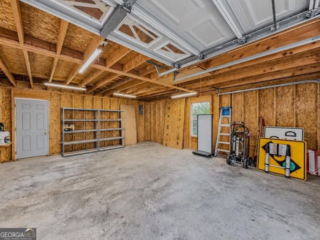 1205 Mystic Drive, Loganville, GA 30052