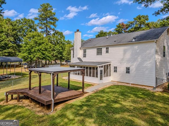 1205 Mystic Drive, Loganville, GA 30052