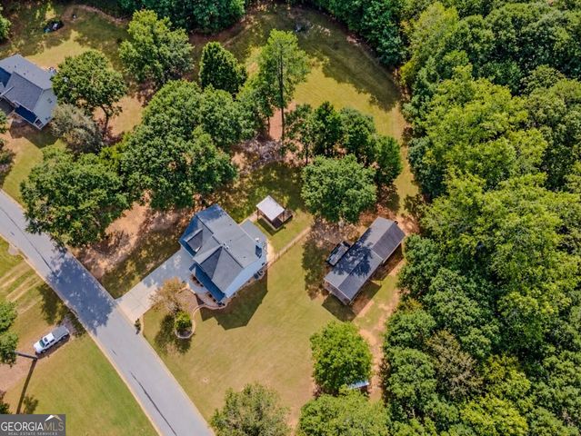 1205 Mystic Drive, Loganville, GA 30052