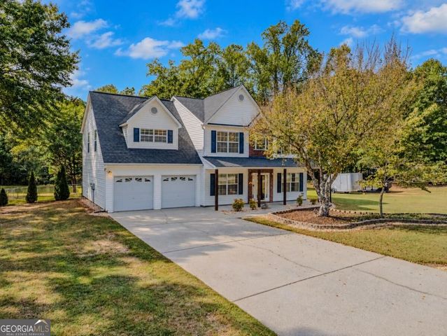 1205 Mystic Drive, Loganville, GA 30052