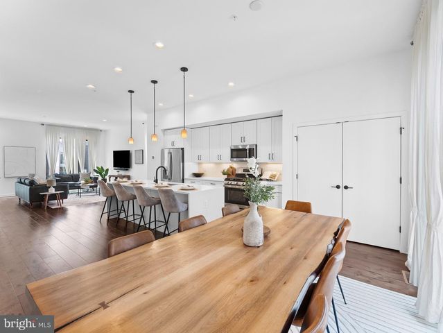 3201 RISEVIEW WALK, Philadelphia, PA 19125