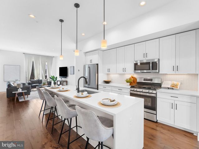 3201 RISEVIEW WALK, Philadelphia, PA 19125