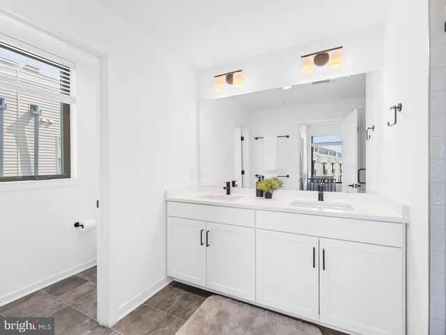 3201 RISEVIEW WALK, Philadelphia, PA 19125