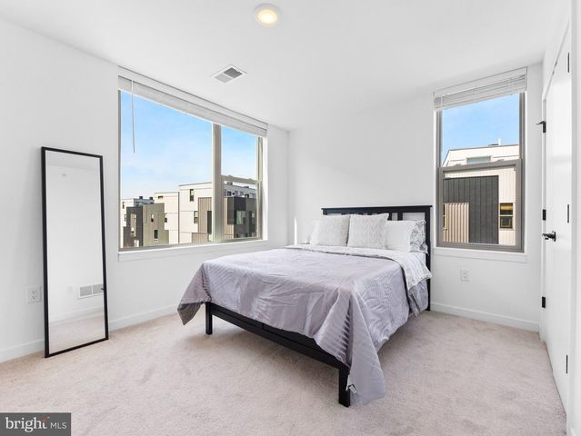 3201 RISEVIEW WALK, Philadelphia, PA 19125