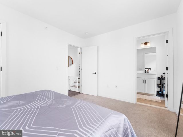 3201 RISEVIEW WALK, Philadelphia, PA 19125