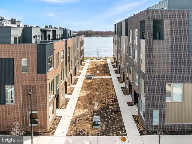 3201 RISEVIEW WALK, Philadelphia, PA 19125