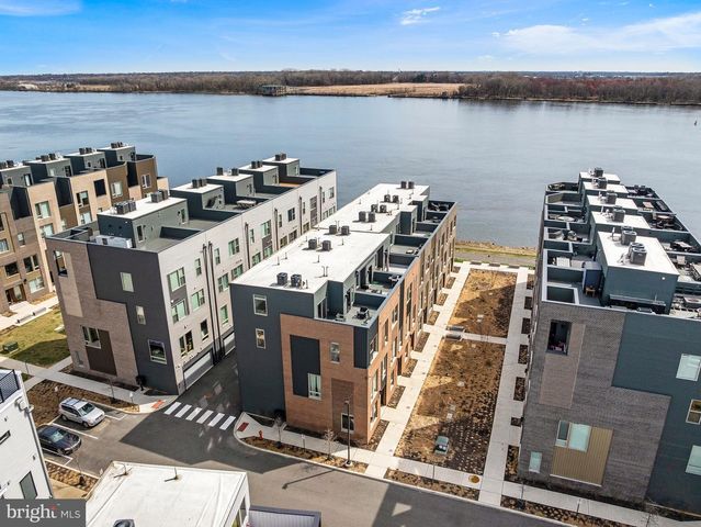 3201 RISEVIEW WALK, Philadelphia, PA 19125