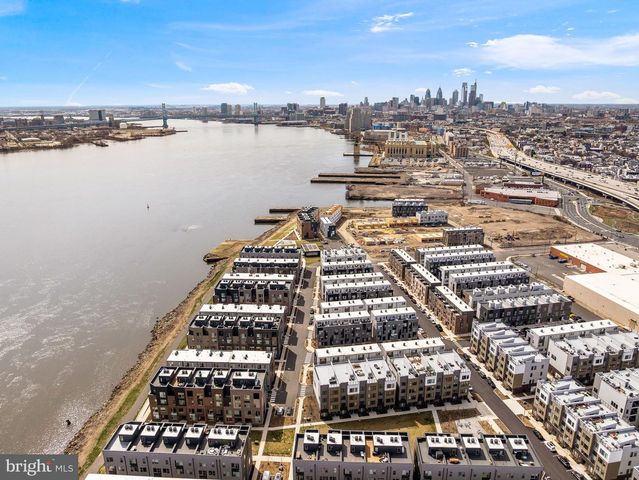 3201 RISEVIEW WALK, Philadelphia, PA 19125