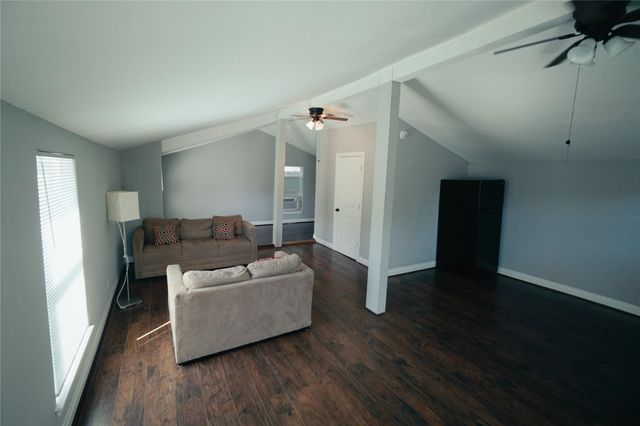 5105 Chapman Street, Houston, TX 77009