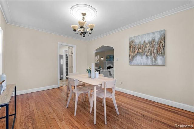 4323 Kensington Avenue, Detroit, MI 48224