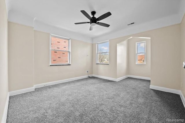 4323 Kensington Avenue, Detroit, MI 48224