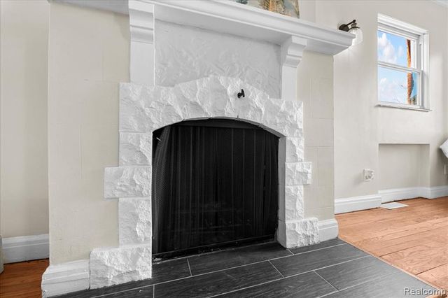 4323 Kensington Avenue, Detroit, MI 48224