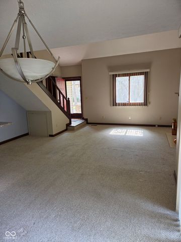 575 Conner Creek Drive, Fishers, IN 46038