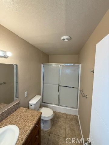 249 E Jackson Street B, Rialto, CA 92376