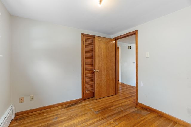 42 Marlboro Street, Worcester, MA 01604