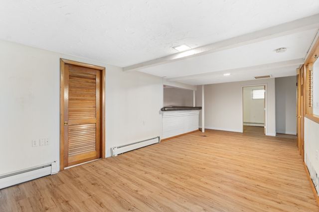 42 Marlboro Street, Worcester, MA 01604