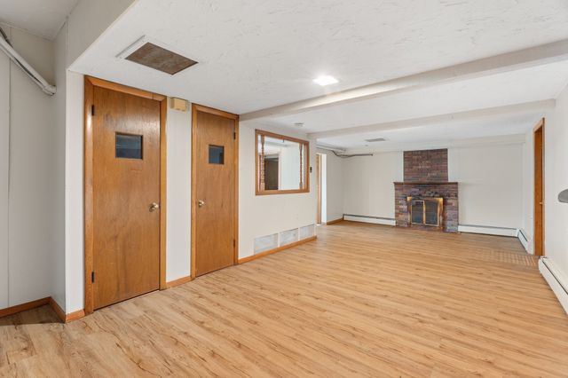 42 Marlboro Street, Worcester, MA 01604