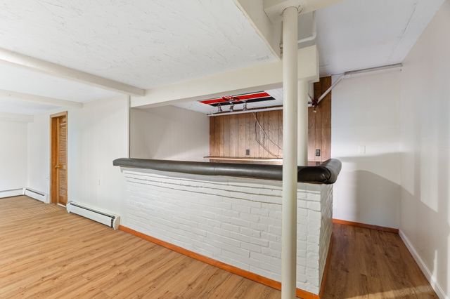 42 Marlboro Street, Worcester, MA 01604