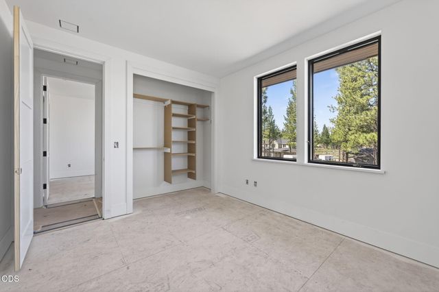 3437 NW Celilo Lane Lot 310, Bend, OR 97703