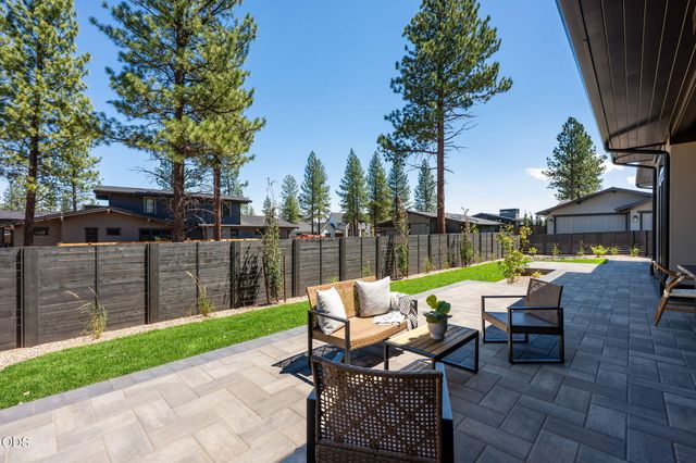 3437 NW Celilo Lane Lot 310, Bend, OR 97703