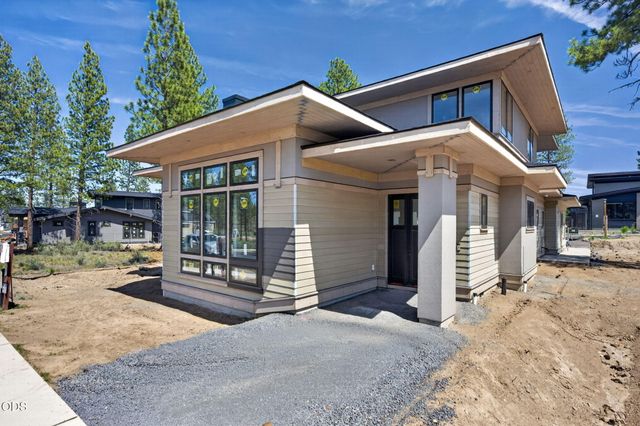 3437 NW Celilo Lane Lot 310, Bend, OR 97703
