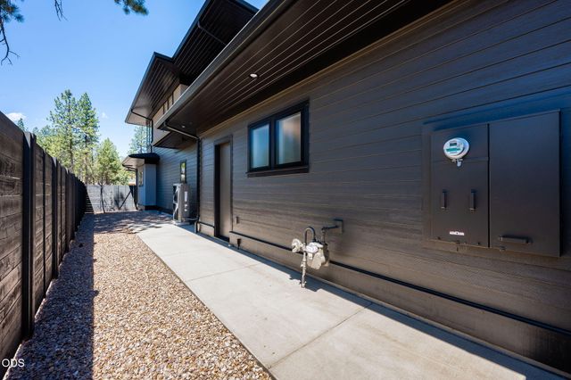 3437 NW Celilo Lane Lot 310, Bend, OR 97703