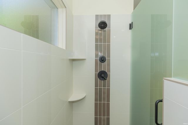 3444 Eastbrooke Court, Newburgh, IN 47630