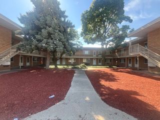 4211 W 95th Street 1A, Oak Lawn, IL 60453