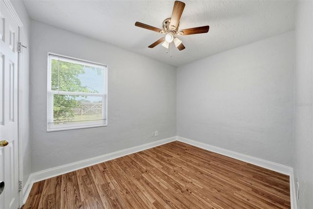 9310 N DARTMOUTH AVENUE, Tampa, FL 33612