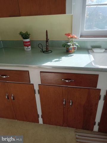 11 FIRST ST, Lewistown, PA 17044