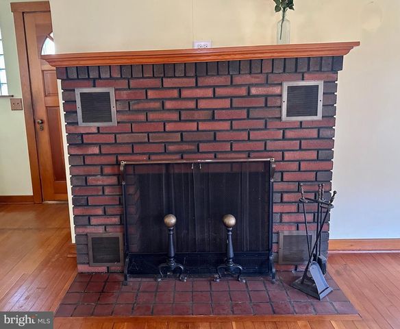 11 FIRST ST, Lewistown, PA 17044