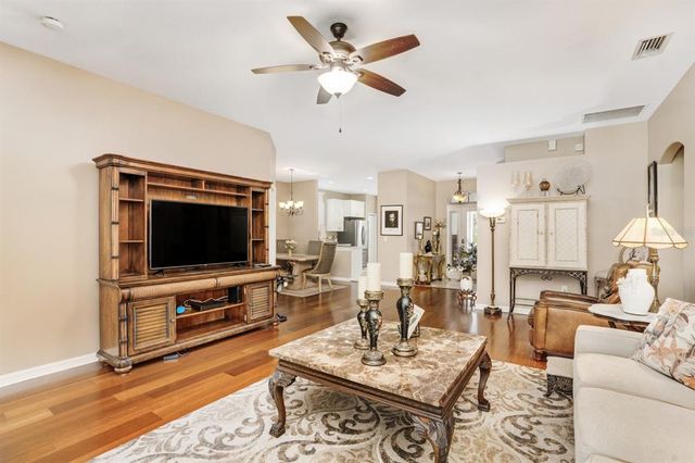 8982 FOUNDERS CIR, Palmetto, FL 34221