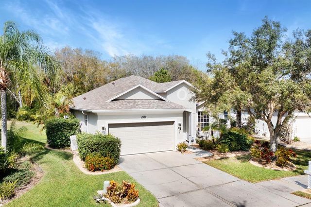 8982 FOUNDERS CIR, Palmetto, FL 34221