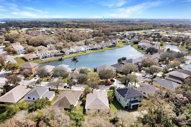 8982 FOUNDERS CIR, Palmetto, FL 34221