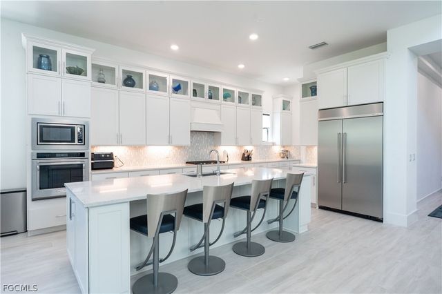19659 Panther Island BLVD, Estero, FL 33928