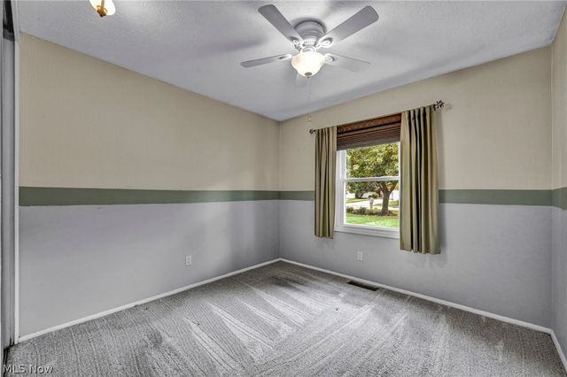 4914 Meadow Moss Lane, North Ridgeville, OH 44039