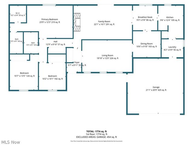 4914 Meadow Moss Lane, North Ridgeville, OH 44039