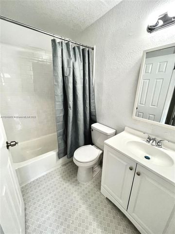 1948 Lake Atriums Circle 124, Other City - In The State Of Florida, FL 32839