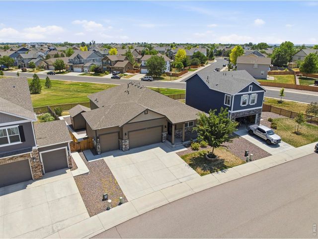 735 Camberly Dr, Windsor, CO 80550