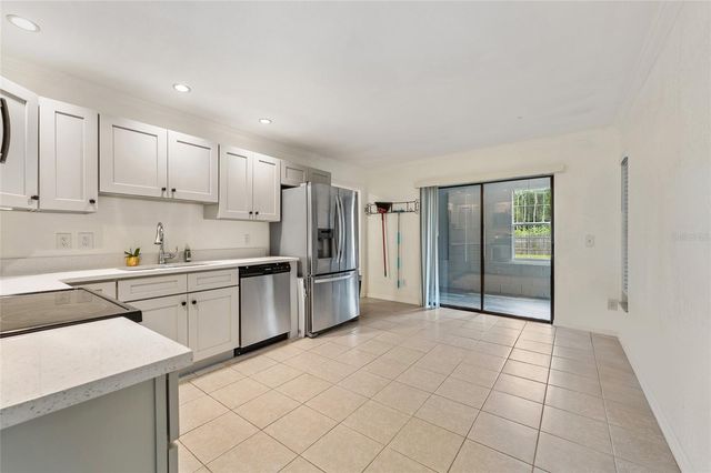 2040 E TRIANGLE DRIVE, Longwood, FL 32779