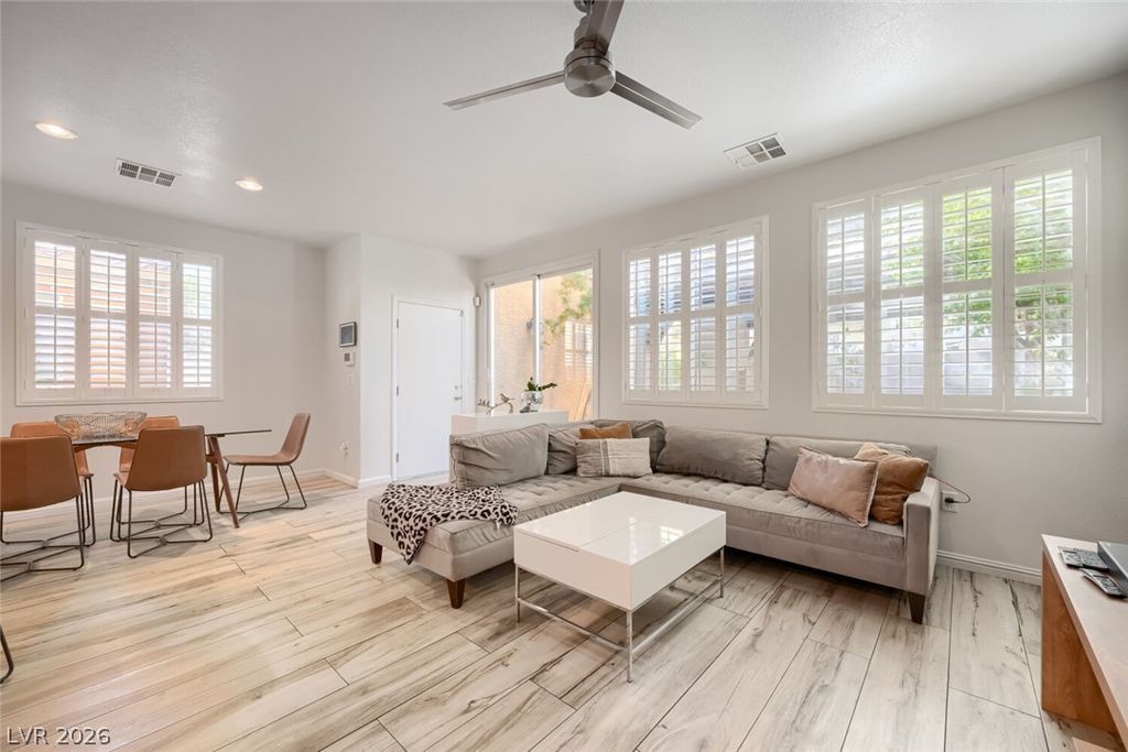 2621 Rainbow River Drive, Las Vegas, NV 89142 — photo 5