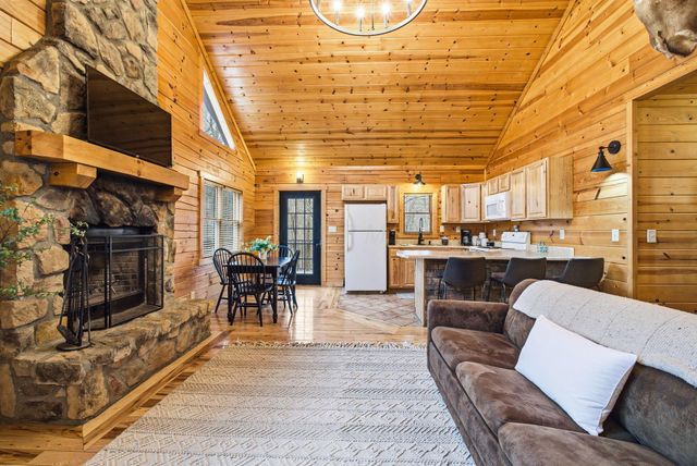 28930 Big Pine Road, Logan, OH 43138