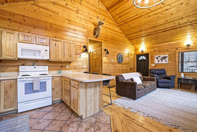 28930 Big Pine Road, Logan, OH 43138