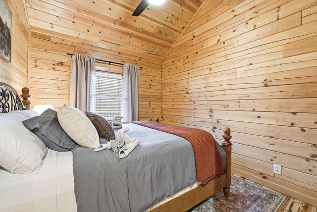 28930 Big Pine Road, Logan, OH 43138