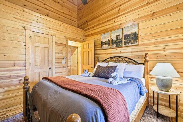 28930 Big Pine Road, Logan, OH 43138